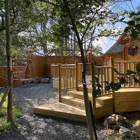 Craigshannoch Luxury 1 Bed Woodland Lodge Hot Tub Kintore Εξωτερικό φωτογραφία